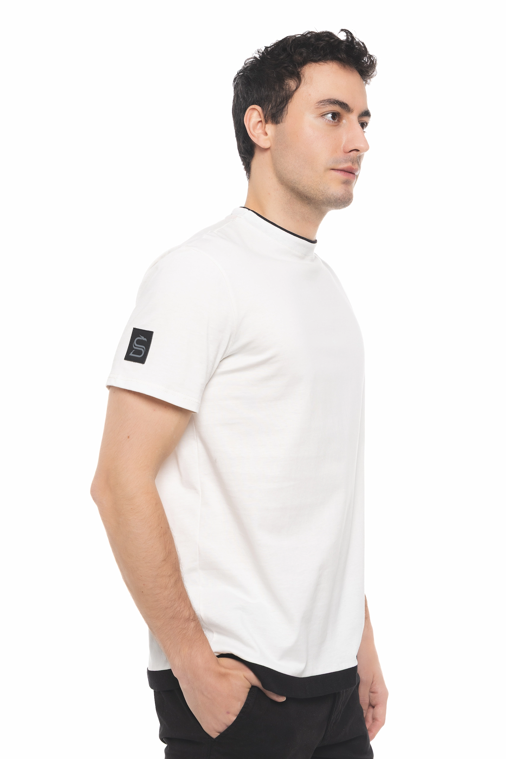 CAMISETA BÁSICA OFF WHITE - Imagen 4