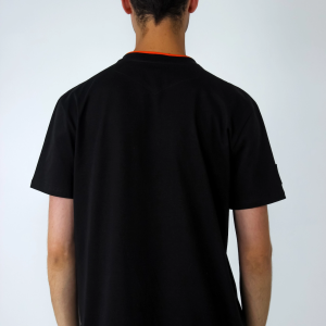 CAMISETA BASICA NEGRA 3