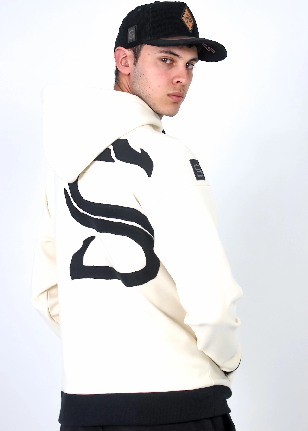 HOODIE SANFERROME VELVET PERLA - Imagen 2